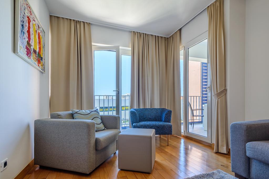 Petra Apartment